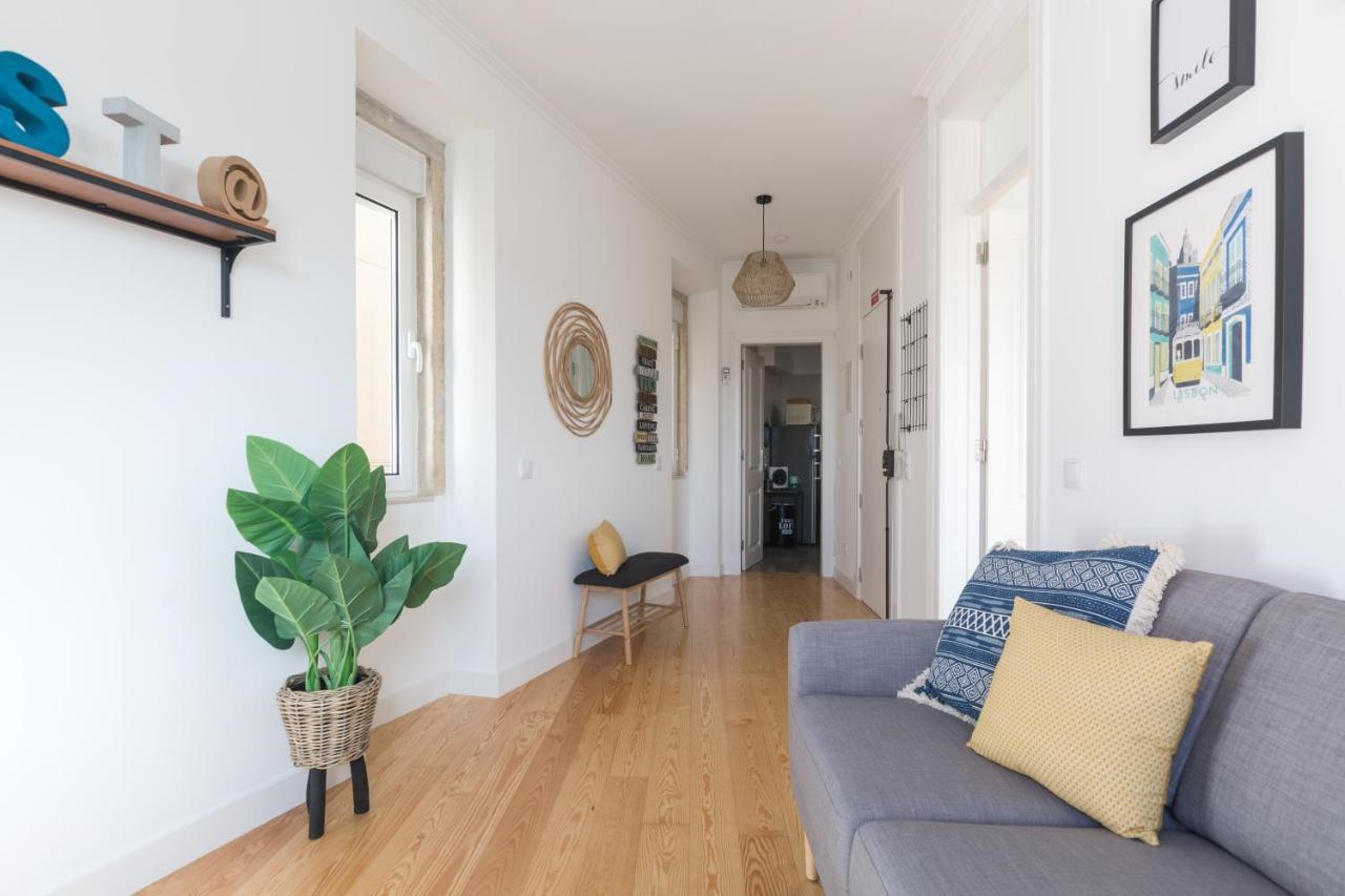 Magnificent Flat With Spectacular Views In Graca Apartment ลิสบอน ภายนอก รูปภาพ